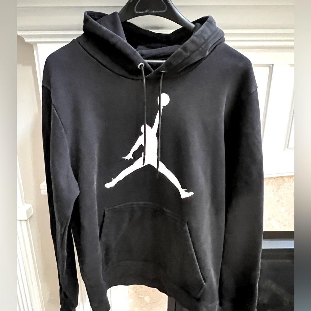 Men’s Large Black Jordan Hoodie Sweatshirt
